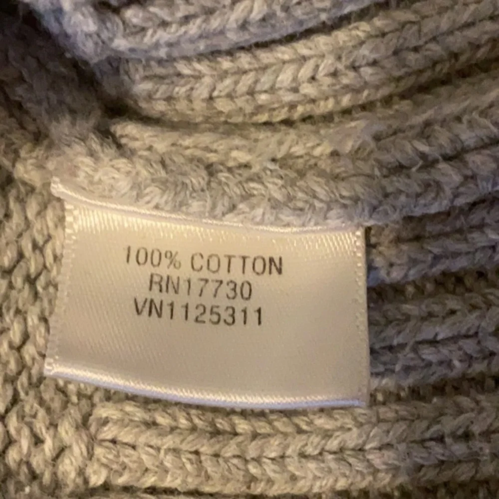 Converse Sweater V-Neck women’s large gray